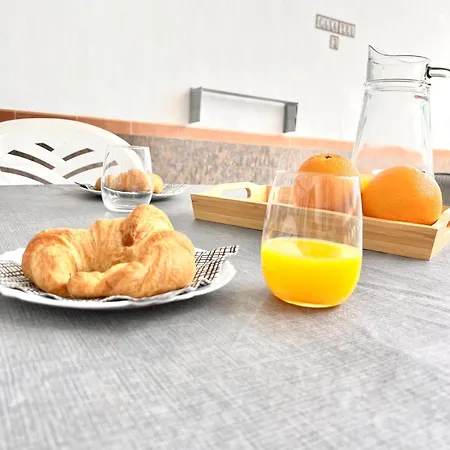 Imperial I Casa Yei *